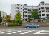 センチュリー２１カントリーハウス 京田辺市中心の不動産売買はセンチュリー21｜スタッフのオススメ物件や、新築戸建て・オープンハウス・分譲地情報など、物件情報が豊富です。 専有面積74.77㎡・3LDK・南向き・両面バルコニー